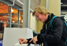 How students can vote in the 2021 election