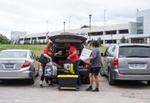 Carleton students move in to residence