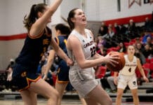 Ravens Jacqueline Urban awarded U Sports rookie of the year, Pocrnic makes all-Canadian team