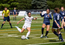 Ravens women’s soccer heat up in season opener, defeating Varsity Blues 1-0