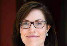 Q&A: Carleton researcher models reliable, net-zero electric grid
