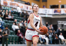 Pocrnic’s fast start propels Ravens past UFV, advances team to semifinals