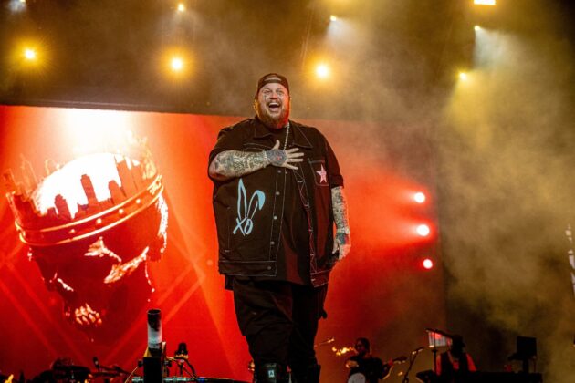 Jelly Roll takes in the size of the crowd on July 9, 2024. [Photo by Sean Sisk via Bluesfest]