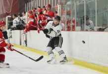 Ravens men’s hockey shut down Paladins, win third straight