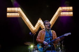 Weezer's show was a hit parade from the start.
